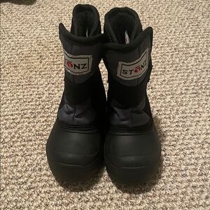 Stonz Black Toddler Boots